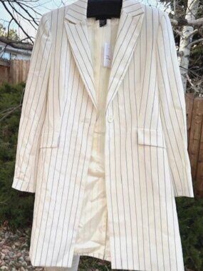 Moda International (Victoria's Secret) ivory/navy pinstripe pantsuit  sz4p new